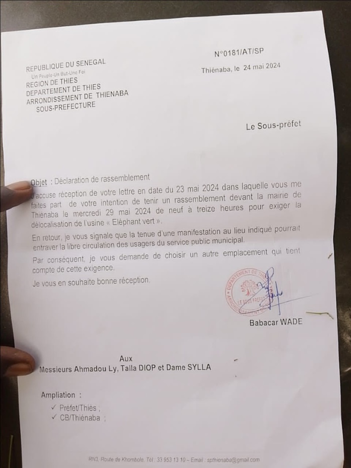 Thiénaba : Le Sous-préfet interdit la manifestation du collectif des spoliés de l'usine "Éléphant vert" devant la mairie et... Thiénaba : Le Sous-préfet interdit la manifestation du collectif des spoliés de l'usine "Éléphant vert" devant la mairie et...