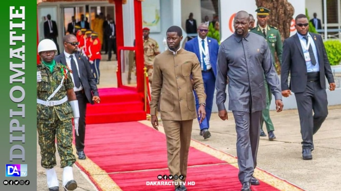 Lutte contre le terrorisme : Le Général Mamadi Doumbouya et Bassirou Diomaye Faye conjuguent leurs efforts Lutte contre le terrorisme : Le Général Mamadi Doumbouya et Bassirou Diomaye Faye conjuguent leurs efforts