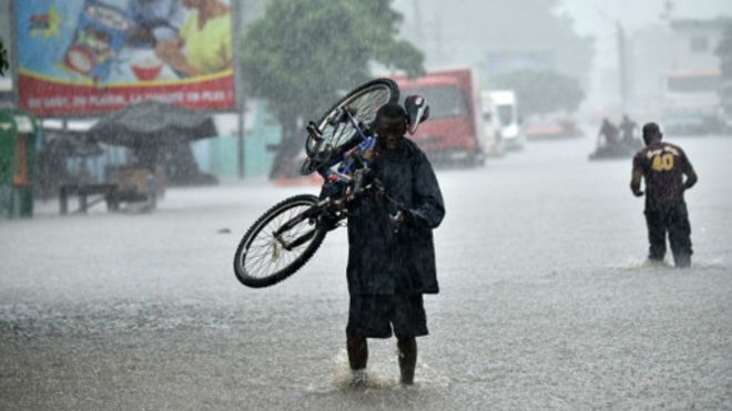 Fortes pluies en Guinée : trois morts, dont 2 pour chute dans des caniveaux
