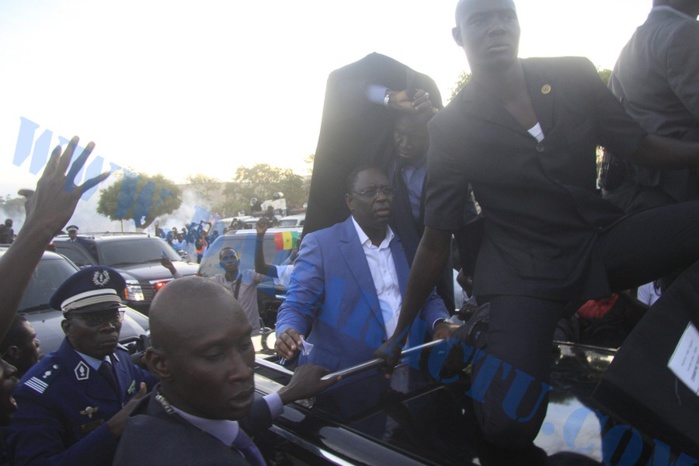Le président à l'Université Cheikh Anta Diop : Une visite perturbée par des jets de pierre 