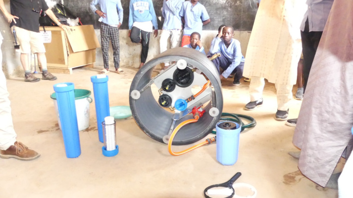 Éducation / accès à l’eau potable : L’ONG « Safe Water Cube » équipe 12 écoles de Rufisque de fontaines à eau d’une valeur de 20 millions FCFA Éducation / accès à l’eau potable : L’ONG « Safe Water Cube » équipe 12 écoles de Rufisque de fontaines à eau d’une valeur de 20 millions FCFA