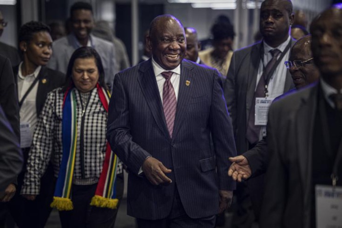 Affable et populaire, Cyril Ramaphosa reste à la tête de l'Afrique du Sud Affable et populaire, Cyril Ramaphosa reste à la tête de l'Afrique du Sud