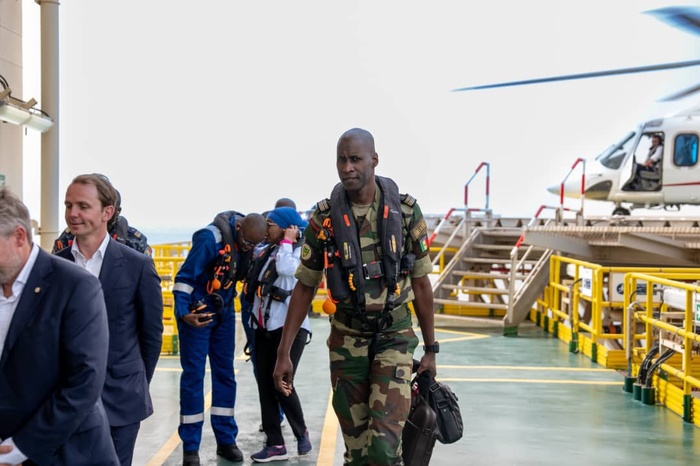 Exploitation de Pétrole au Sénégal : Le PR BDF en déplacement sur la plateforme Sangomar