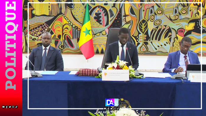 Evaluation des Performances des Ministres: Le PM Sonko exhorte à l'usage optimal de l'application de la Primature Evaluation des Performances des Ministres: Le PM Sonko exhorte à l'usage optimal de l'application de la Primature