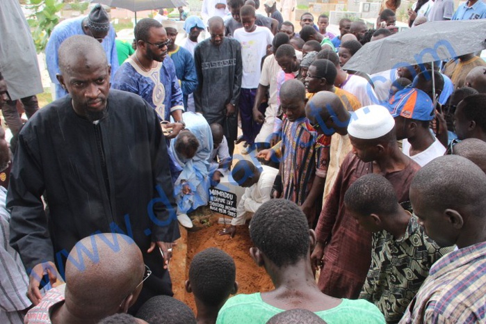 Les images de l'enterrement de Doudou N'diaye Coumba Rose