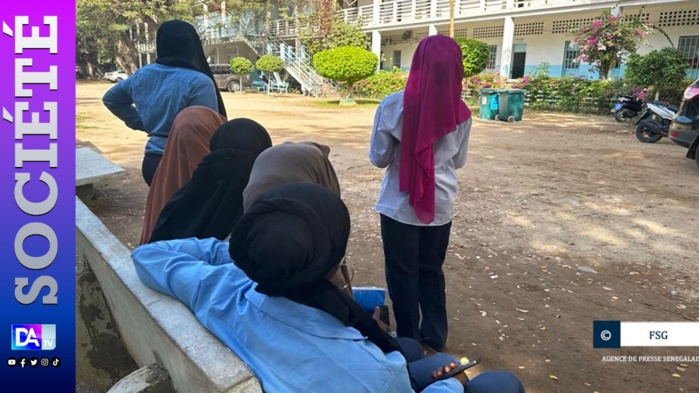 Interdiction du port du voile dans les écoles : Le CUSEMS renforce le PM et salue son autorité Interdiction du port du voile dans les écoles : Le CUSEMS renforce le PM et salue son autorité