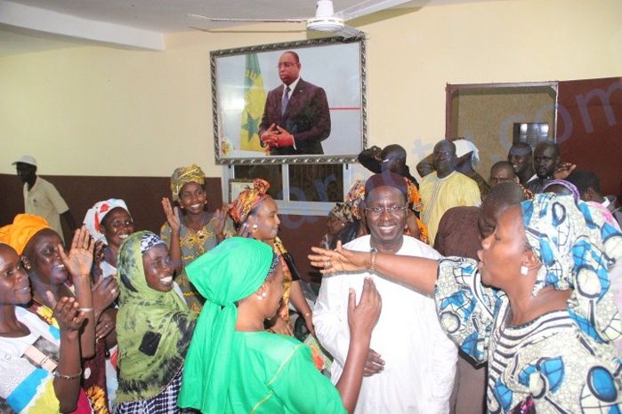 Abdou Karim Sall raille l’opposition après leur meeting raté : « Les sénégalais venaient juste pour voir leur grand-père et s’enquérir de son état de santé »