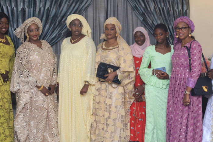 Grand Magal 2024 / GOUY MBIND : arrêt sur image des Hôtes de Serigne Bass Khadim Awa Ba et épouse. ( IMAGES Grand Magal 2024 / GOUY MBIND : arrêt sur image des Hôtes de Serigne Bass Khadim Awa Ba et épouse. ( IMAGES