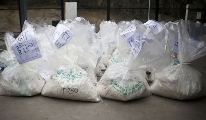 Bissau: saisie de 2.633 kilos de cocaïne dans un aéronef en provenance du Venezuela Bissau: saisie de 2.633 kilos de cocaïne dans un aéronef en provenance du Venezuela