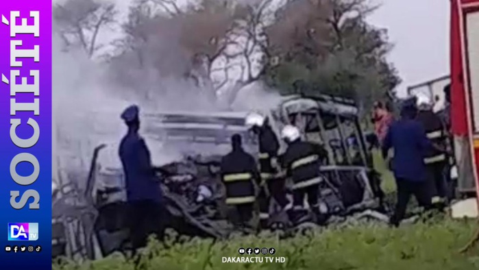 Bilan du Bus en feu / 16 corps calcinés dont le chauffeur et son apprenti, 36 blessés dont 20 graves… L’excès de vitesse et l’étroitesse de la route au banc des accusés Bilan du Bus en feu / 16 corps calcinés dont le chauffeur et son apprenti, 36 blessés dont 20 graves… L’excès de vitesse et l’étroitesse de la route au banc des accusés