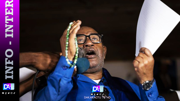 Comores: le président Azali légèrement blessé dans une attaque au couteau Comores: le président Azali légèrement blessé dans une attaque au couteau