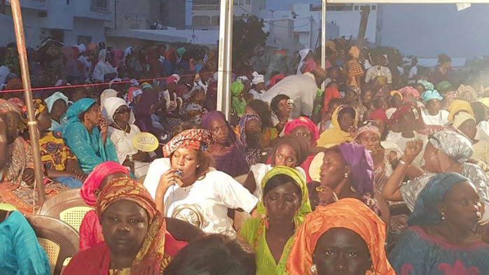 GUEDIAWAYE : Seynabou Diouf lance l'Alliance pour la Réélection de Macky GUEDIAWAYE : Seynabou Diouf lance l'Alliance pour la Réélection de Macky