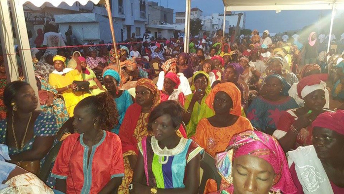 GUEDIAWAYE : Seynabou Diouf lance l'Alliance pour la Réélection de Macky GUEDIAWAYE : Seynabou Diouf lance l'Alliance pour la Réélection de Macky