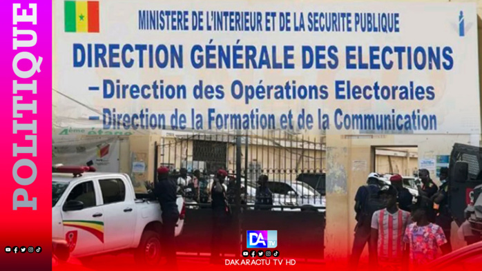 Législatives anticipées : le déroulement de la distribution des cartes d’électeurs dévoilé par la DGE Législatives anticipées : le déroulement de la distribution des cartes d’électeurs dévoilé par la DGE