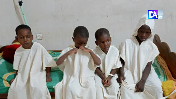 Kaolack : Le Dg du COUD Ndéné Mbodji prend en charge les frais de circoncisions de 60 jeunes Kaolack : Le Dg du COUD Ndéné Mbodji prend en charge les frais de circoncisions de 60 jeunes