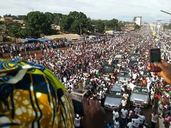 Les images du grand meeting de Cellou Dallein Diallo au Palais du Peuple de Conakry en Guinée
