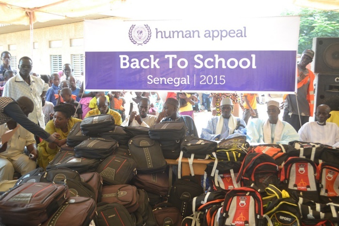 Yeumbeul : 303 kits en fournitures scolaires offerts aux potaches des écoles inondées