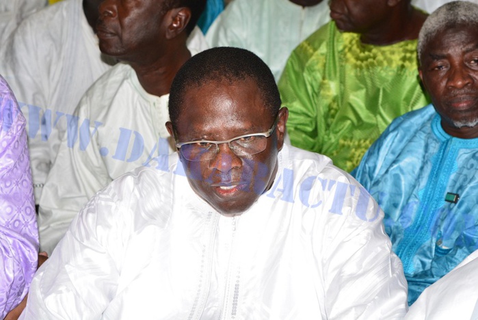 Les images du mariage de Bamba Diop, fils de Pape Diop, ancien Président de l'Assemblée nationale Les images du mariage de Bamba Diop, fils de Pape Diop, ancien Président de l'Assemblée nationale