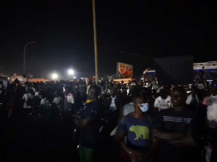 Législatives2024 / Giga meeting à Kaolack : Une vague de militants impatients de voir leur leader Sonko Législatives2024 / Giga meeting à Kaolack : Une vague de militants impatients de voir leur leader Sonko