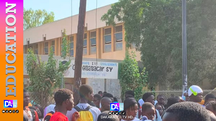 Tivaouane/Déficit de professeurs : les élèves du nouveau lycée décrétent 72 heures de grève. Tivaouane/Déficit de professeurs : les élèves du nouveau lycée décrétent 72 heures de grève.