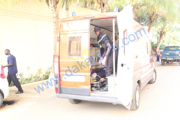 ALMADIES : Un homme meurt dans sa voiture (IMAGES) ALMADIES : Un homme meurt dans sa voiture (IMAGES)