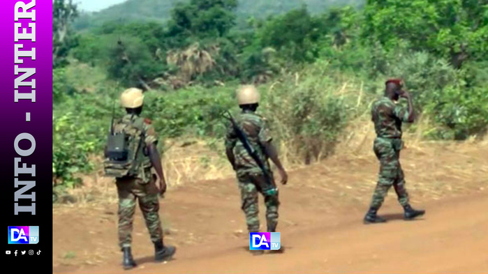 Bénin: trois militaires tués dans un parc près du Burkina Bénin: trois militaires tués dans un parc près du Burkina