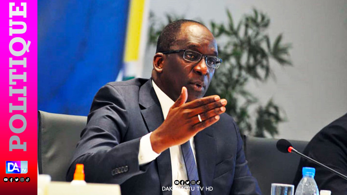 Diouf Sarr se retire du groupe Whatsapp de la CCR et se dirige vers de nouvelles perspectives Diouf Sarr se retire du groupe Whatsapp de la CCR et se dirige vers de nouvelles perspectives