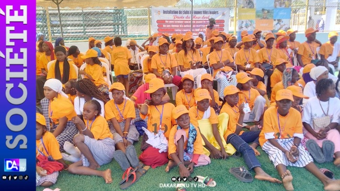 Célébration des 10 ans du New Deal à Kolda : Les clubs de jeunes filles toujours dans le respect du pacte contre les grossesses précoces… Célébration des 10 ans du New Deal à Kolda : Les clubs de jeunes filles toujours dans le respect du pacte contre les grossesses précoces…