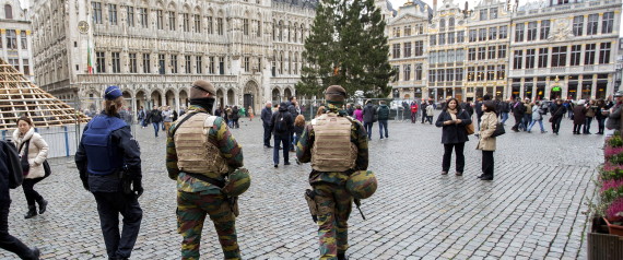 Le métro de Bruxelles fermé, la ville placée en alerte terroriste maximum