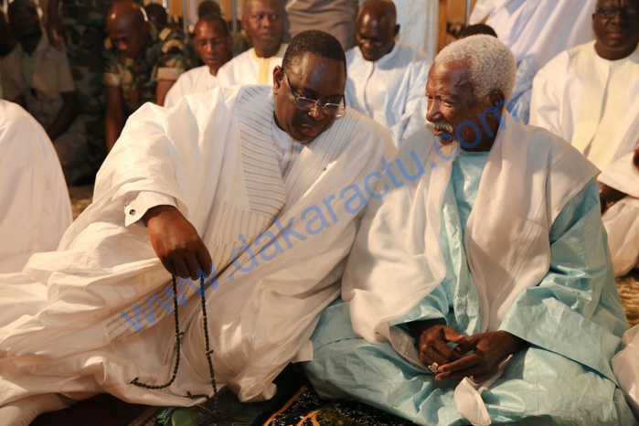 Images de la Prière du Vendredi à la Grande Mosquée de Touba