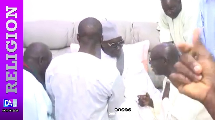 KAZU RAJAB 2025 - Le PM Sonko raconte comment le Président Diomaye a voulu lui prendre les chaussures offertes par Serigne Abô Baraka KAZU RAJAB 2025 - Le PM Sonko raconte comment le Président Diomaye a voulu lui prendre les chaussures offertes par Serigne Abô Baraka