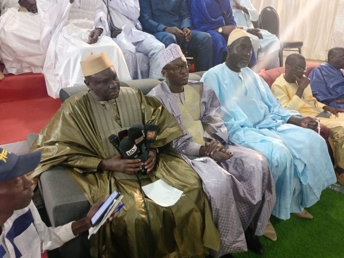 Linguère / Célébration du Gamou annuel de Mouille : le président du Dahira Alioune Badara Ndiaye sollicite le bitumage de la route Dahra-Mouille et la réhabilitation du forage Linguère / Célébration du Gamou annuel de Mouille : le président du Dahira Alioune Badara Ndiaye sollicite le bitumage de la route Dahra-Mouille et la réhabilitation du forage