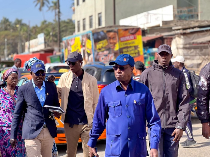 Visite des marchés : Le député Abdou Karim Sall sur le terrain pour s’assurer du respect des prix fixés par l’État Visite des marchés : Le député Abdou Karim Sall sur le terrain pour s’assurer du respect des prix fixés par l’État
