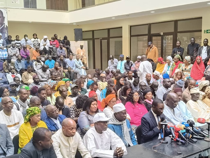 Convocation de Farba Ngom : les militants de l’APR Matam donnent rendez-vous ce jeudi devant le parquet judiciaire financier Convocation de Farba Ngom : les militants de l’APR Matam donnent rendez-vous ce jeudi devant le parquet judiciaire financier