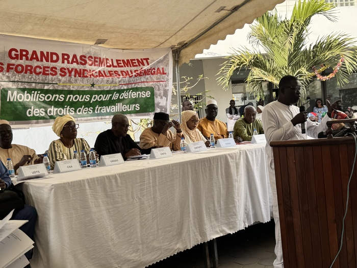 Grand rassemblement des forces syndicales : Les travailleurs du Sénégal ouvrent la foire à problèmes… Grand rassemblement des forces syndicales : Les travailleurs du Sénégal ouvrent la foire à problèmes…