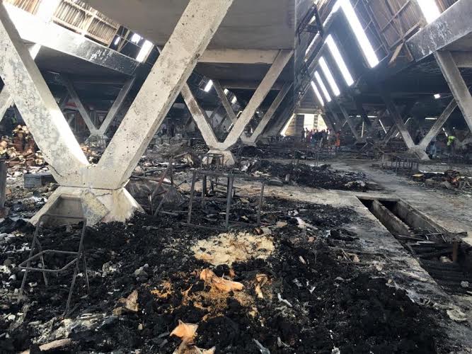 Les images des dégâts causés par l'incendie au pavillon vert du CICES