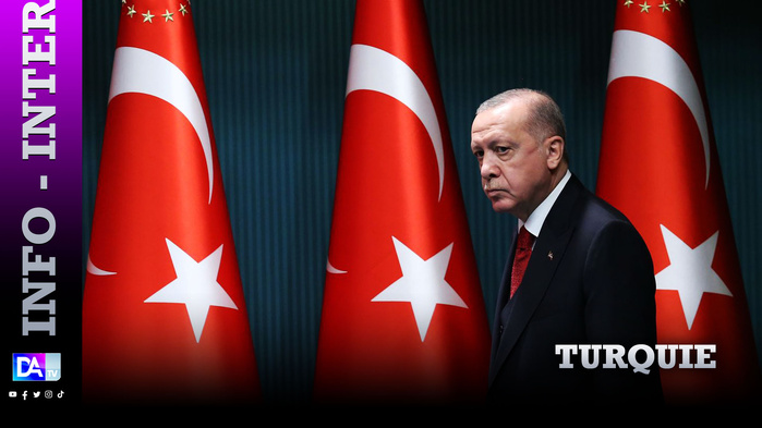 Près de 300 arrestations pour “terrorisme” à travers la Turquie Près de 300 arrestations pour “terrorisme” à travers la Turquie