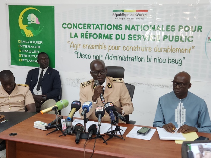 Thiès – Concertations régionales pour la réforme du service public : Vers la mise en place d’un service public plus moderne dans son organisation, plus diligente dans ses procédures… Thiès – Concertations régionales pour la réforme du service public : Vers la mise en place d’un service public plus moderne dans son organisation, plus diligente dans ses procédures…