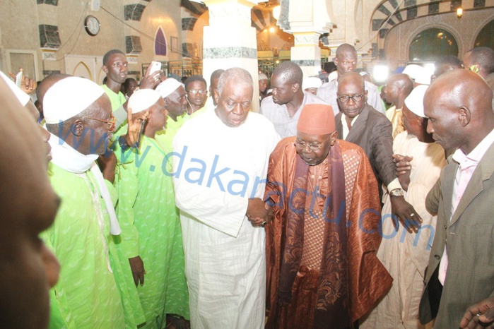 Gamou Tivaoune 2015 : les images du "bourd" à la mosquée Serigne Babacar Sy