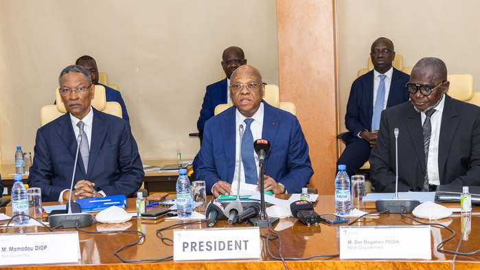 Situation des finances publiques au Sénégal : le gouverneur de la BCEAO rassuré : « Les autorités ont joué la transparence parfaite » Situation des finances publiques au Sénégal : le gouverneur de la BCEAO rassuré : « Les autorités ont joué la transparence parfaite »