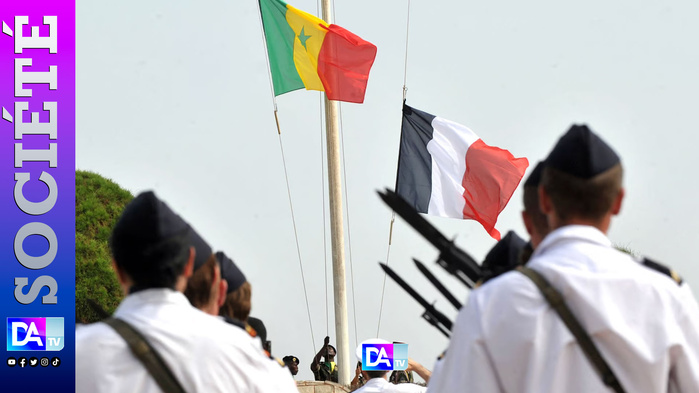 Restitution des premières emprises militaires françaises au Sénégal Restitution des premières emprises militaires françaises au Sénégal