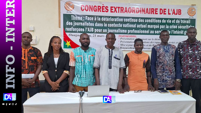 Burkina: des journalistes dénoncent des atteintes à la liberté d’expression « jamais égalées » Burkina: des journalistes dénoncent des atteintes à la liberté d’expression « jamais égalées »