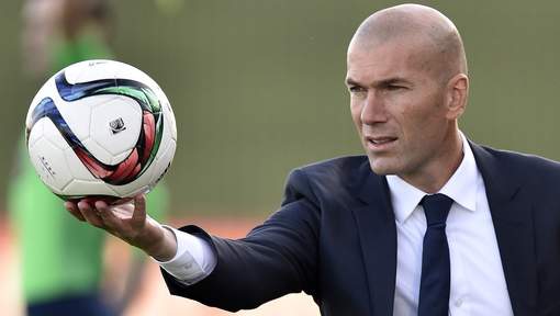 Benitez remplacé par Zidane à la tête du Real?