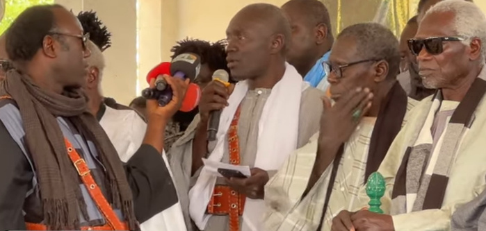 TOUBA – Intrusion du football / Les Baayfall signalent que la cité compte 06 écoles de foot et 27 Asc de navétanes, …mais jurent de réagir TOUBA – Intrusion du football / Les Baayfall signalent que la cité compte 06 écoles de foot et 27 Asc de navétanes, …mais jurent de réagir