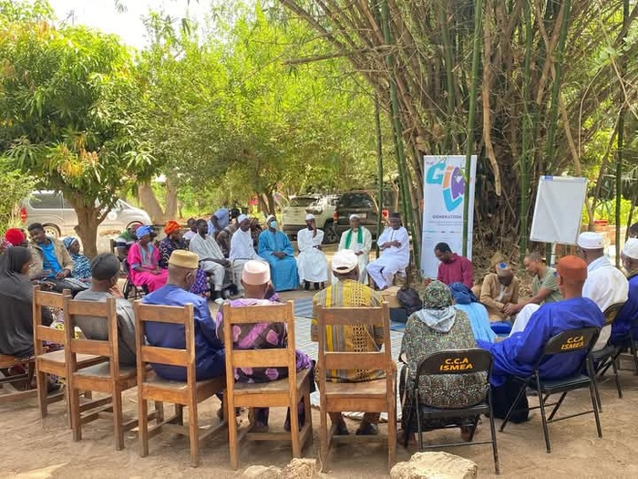KOLDA : Communicateurs traditionnels, présidents d’ASC, journalistes, imams, journalistes à l’école de la lutte contre l’excision… KOLDA : Communicateurs traditionnels, présidents d’ASC, journalistes, imams, journalistes à l’école de la lutte contre l’excision…