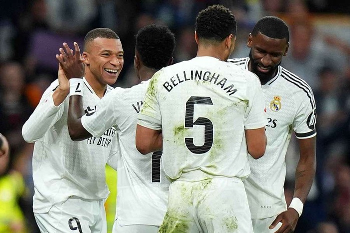 Foot: amende contre trois joueurs du Real Madrid dont Mbappé (UEFA) Foot: amende contre trois joueurs du Real Madrid dont Mbappé (UEFA)