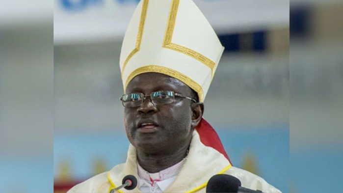 JMJ 2025 à Pout Diack – Monseigneur André Guèye, nouvel archevêque de Dakar, fait ses adieux : « Priez pour moi » JMJ 2025 à Pout Diack – Monseigneur André Guèye, nouvel archevêque de Dakar, fait ses adieux : « Priez pour moi »