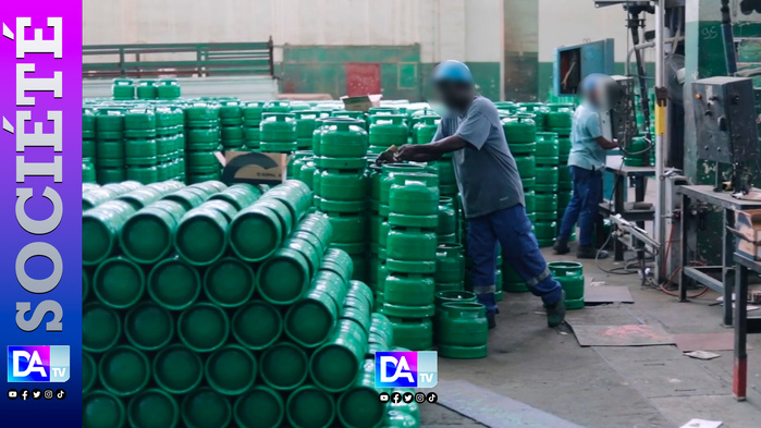 Attaque armée déjouée à Touba : les gendarmes sauvent 94 millions de FCFA lors d’une intervention à Touba Gaz… Des malfaiteurs visiblement blessés en fuite Attaque armée déjouée à Touba : les gendarmes sauvent 94 millions de FCFA lors d’une intervention à Touba Gaz… Des malfaiteurs visiblement blessés en fuite