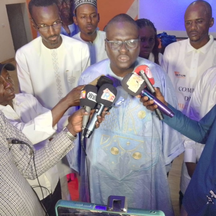 Concours d' excellence à Dahra Djoloff : 72 élèves primés, le Colonel Amadou Adama Ba gâte les récipiendaires Concours d' excellence à Dahra Djoloff : 72 élèves primés, le Colonel Amadou Adama Ba gâte les récipiendaires