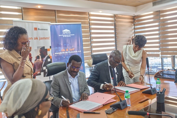 Transformation numérique : APROSI et Sonatel signent une convention de partenariat pour le développement des pôles industriels Transformation numérique : APROSI et Sonatel signent une convention de partenariat pour le développement des pôles industriels
